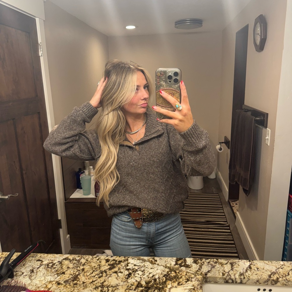 Men's Classic Gray Zip-Up Sweater